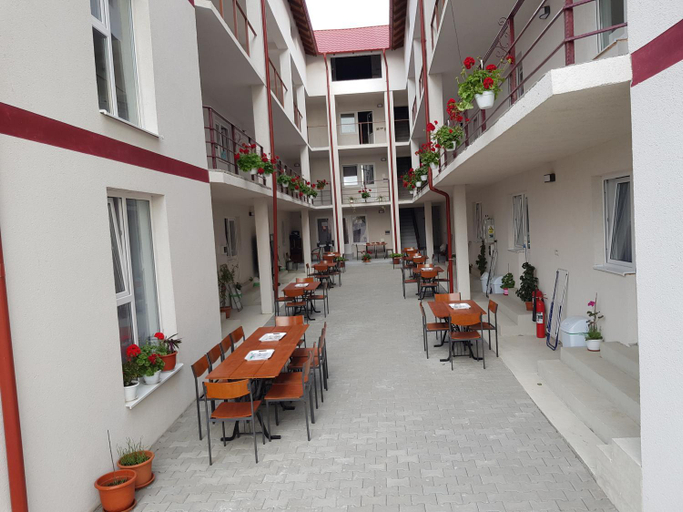 Others 3, EVANA HOUSE, Costinesti