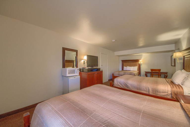 Bedroom 2, Americas Best Value Inn Uvalde, Uvalde
