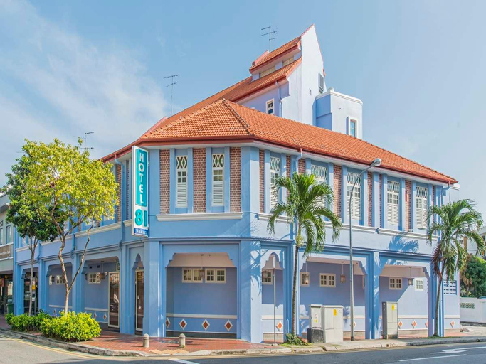 Exterior 1