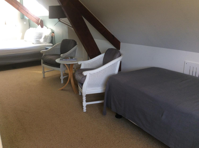 Bedroom, BergOpwaerts, Ambt Montfort