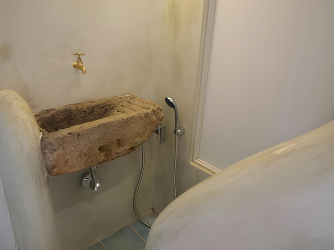 Bathroom 2, Fagotto Art Residences, Crete