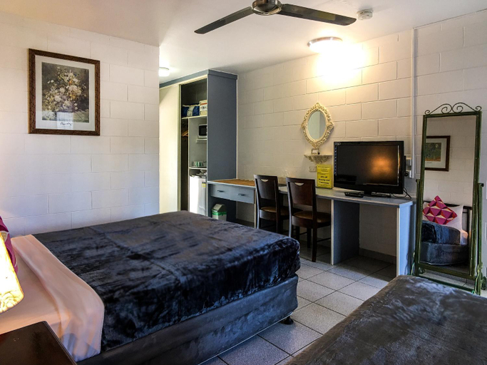 Bedroom 14