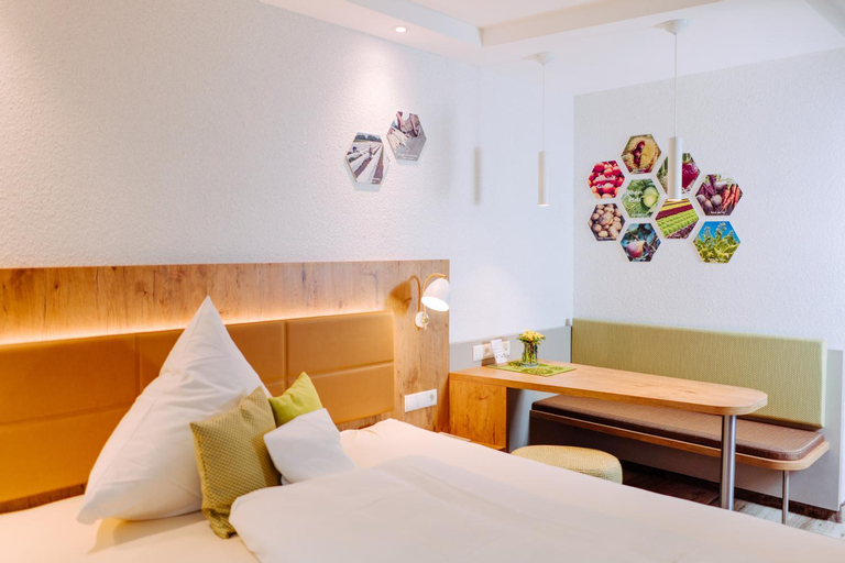 Bedroom 10
