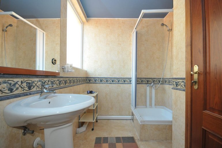 Bathroom 3, Apartments Balic