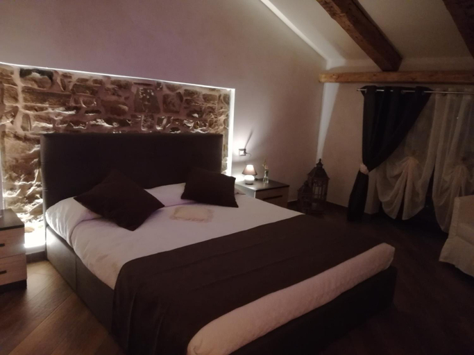 Bedroom 3, Callort, Bergamo