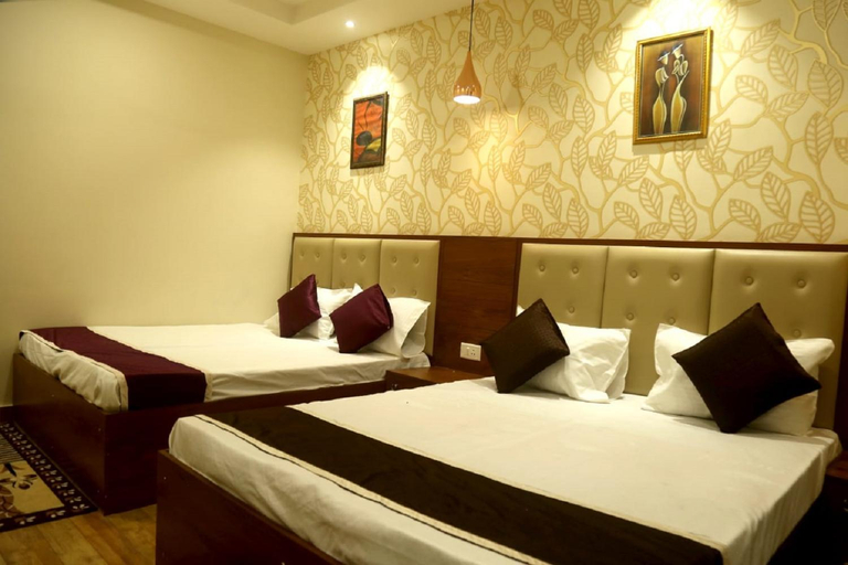 Bedroom 2, Pyrenees Hostel by Indian Culture, Agra
