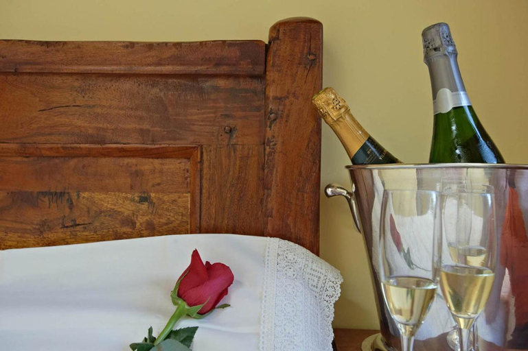 Food & Drinks 5, Hotel Charle, Huesca