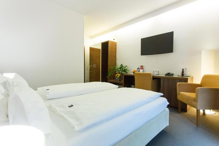 Bedroom 13