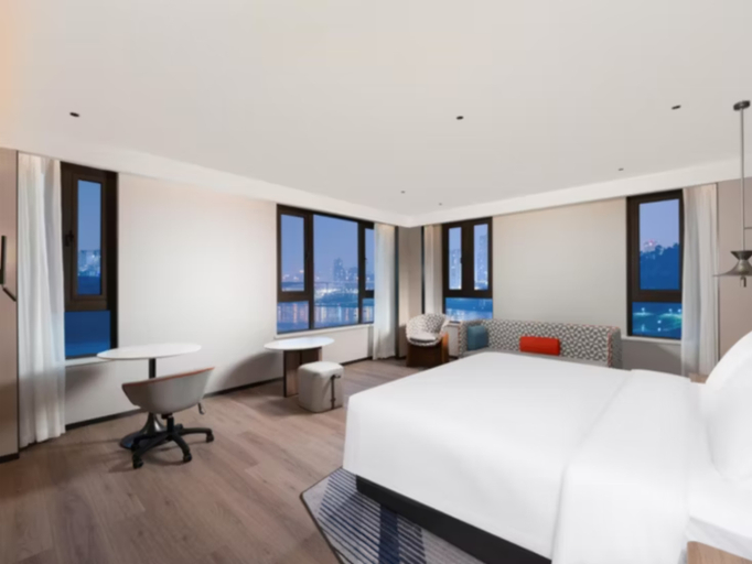 Bedroom 4, Holiday Inn Express CHONGQING CIQIKOU ANCIENT TOWN by IHG, Chongqing