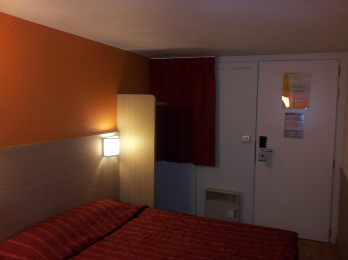 Bedroom 11