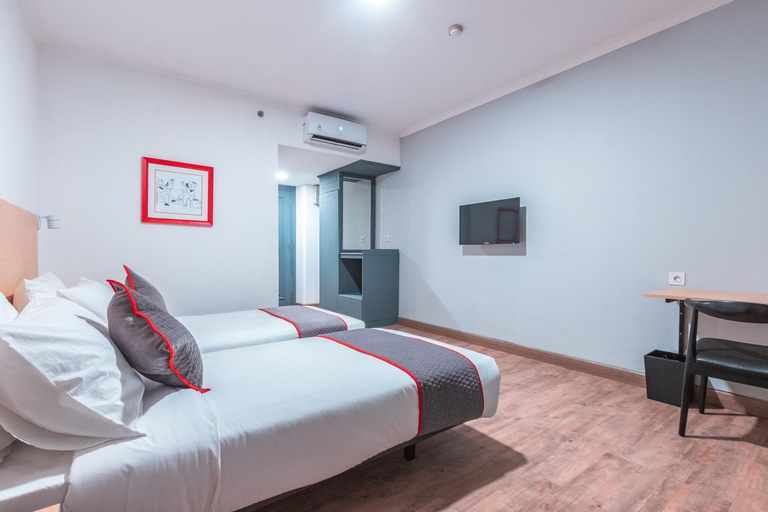 Bedroom 12