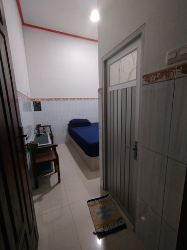 Bedroom 4, Homestay Mandiri / Penginapan Pasir Panjang, Singkawang