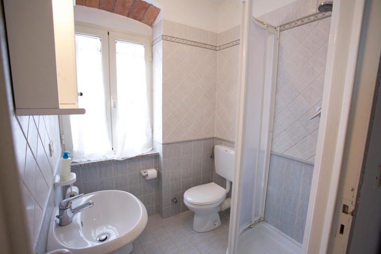 Bedroom 3, San Cerbone, Livorno