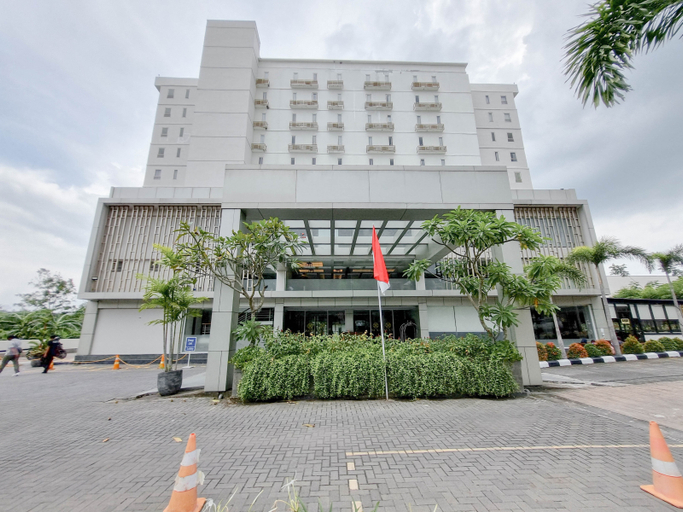 Exterior & Views 3, Best Deal Studio Malioboro City Apartment By Travelio, Sleman