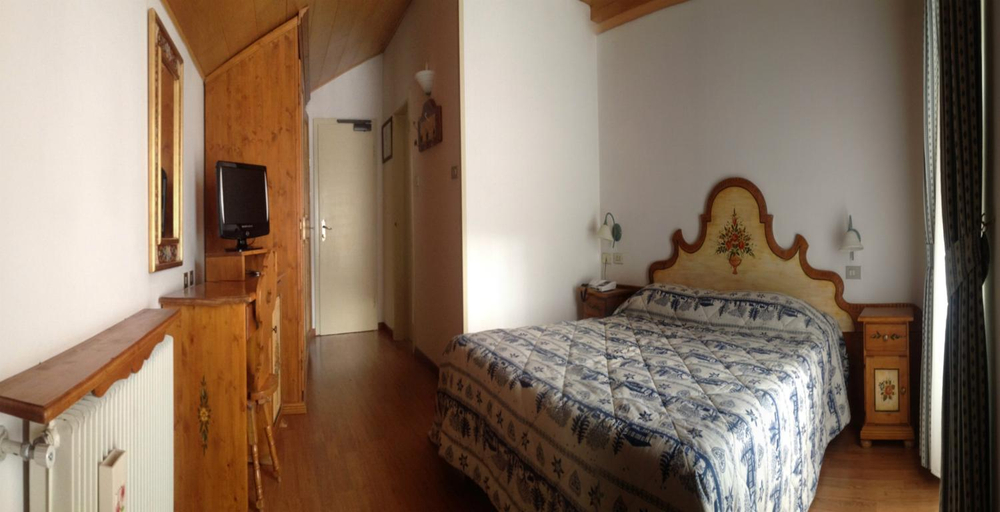 Bedroom 2, Park Hotel Mater Dei, Trento