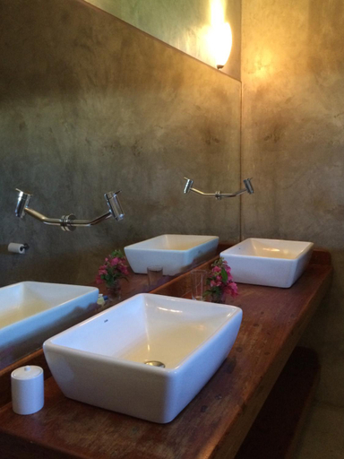 Bathroom 11