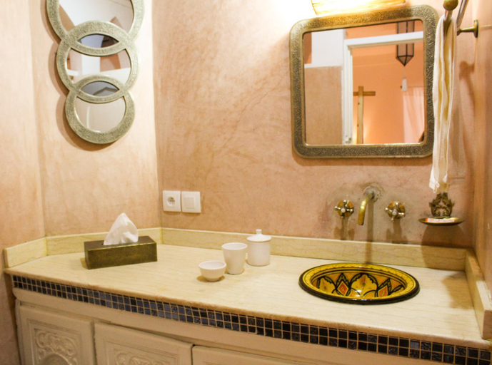 Bathroom 3, Riad Amra, Marrakech