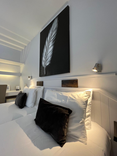 Bedroom 11