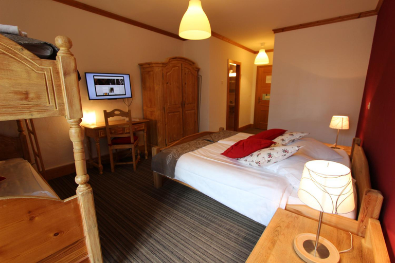 Bedroom 2, Hotel de Ville, Pays-d'Enhaut