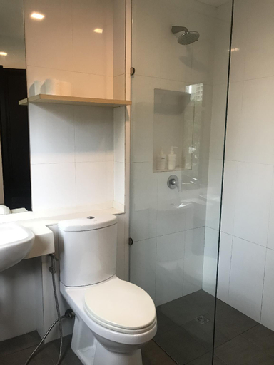 Bathroom 6
