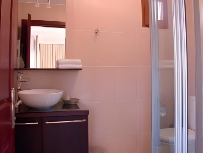 Bathroom 5, Masal Apart, Fatih