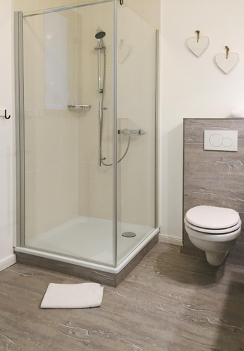 Bathroom 5