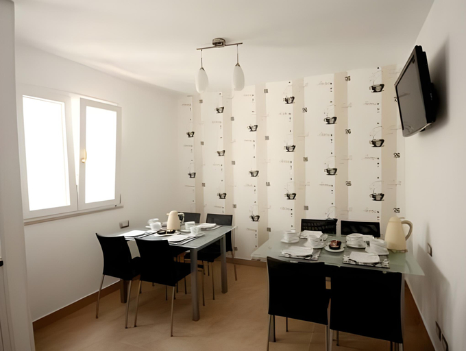 Others 4, B&B Night&Day, Reggio Di Calabria