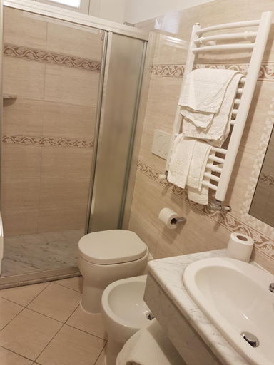 Bathroom 5