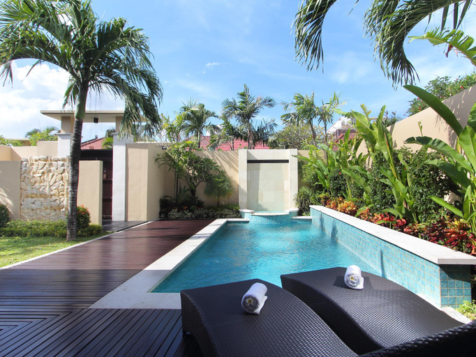 Swimming Pool 7