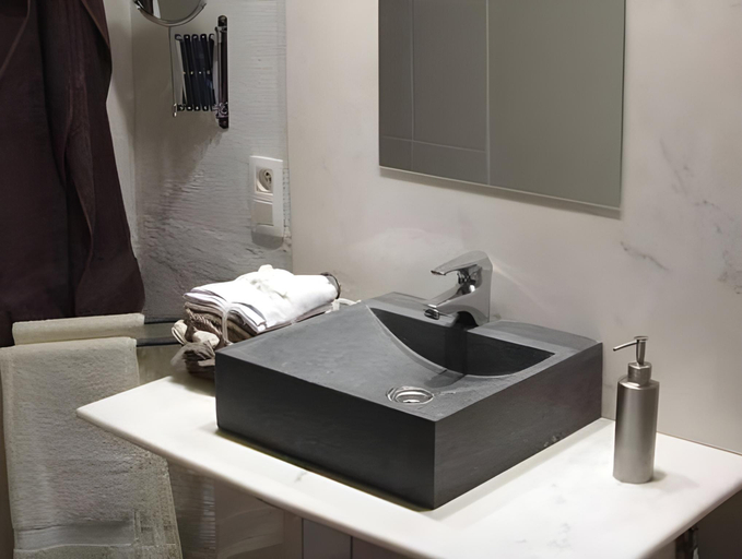 Bathroom 3, Charming Retreat, Veldegem, West-Vlaanderen