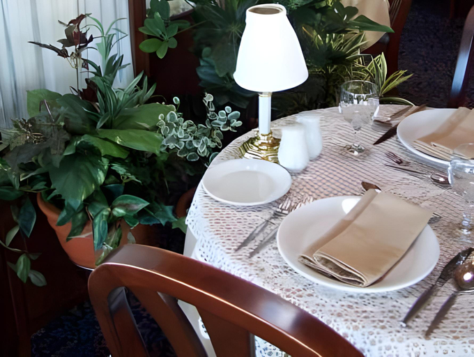 Food & Drinks 3, Hotel Castel, La Haute-Yamaska