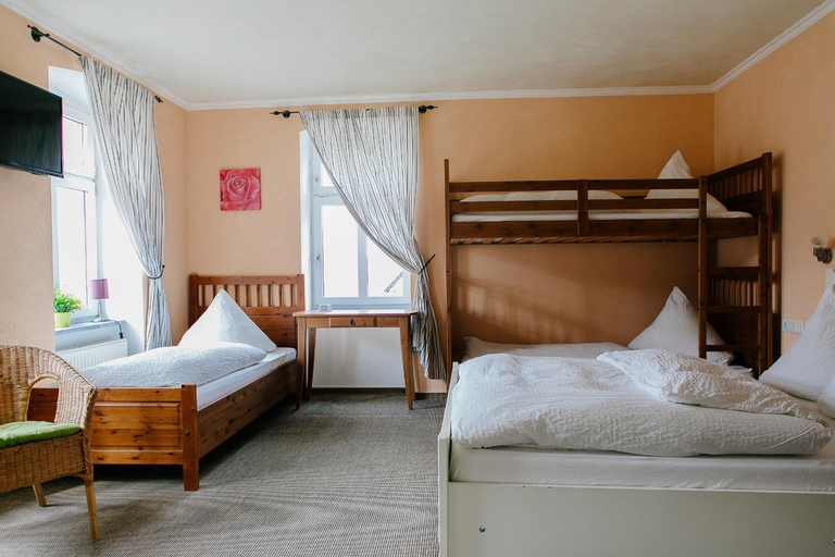 Bedroom 8