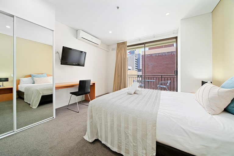 Bedroom 18