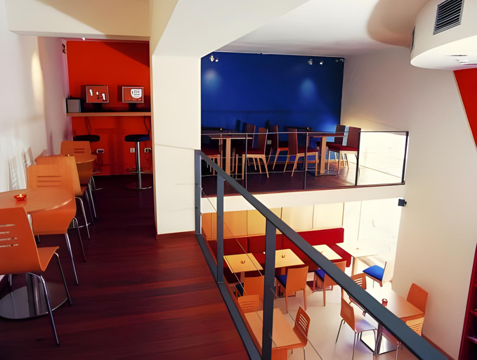 Food & Drinks 5, Residencial do Areeiro, Lisbon