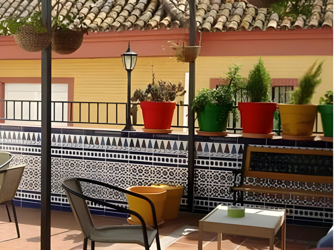 Others 5, Triana Backpackers, Sevilla
