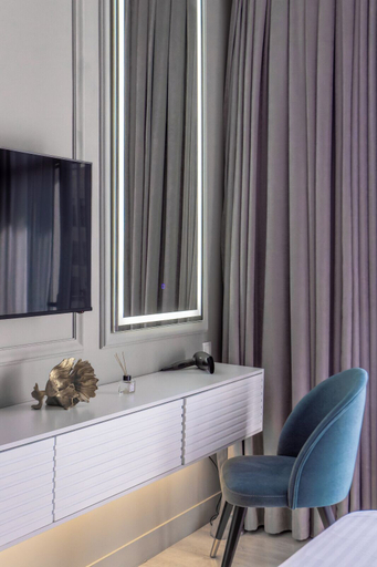 Others 5, Boulevard 54, Tashkent City