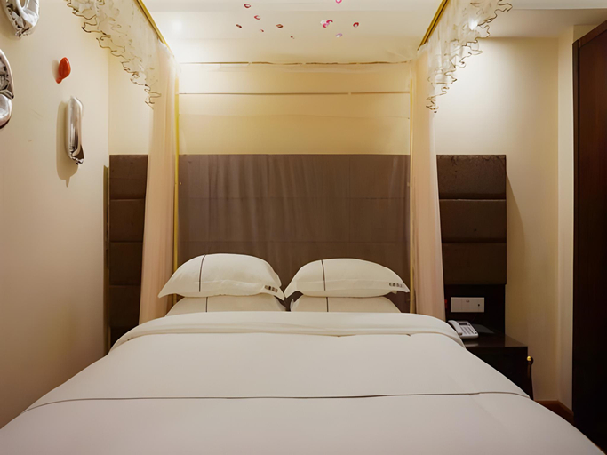 Bedroom 4, Jingtu hotel zhanjiang dingsheng plaza store, Zhanjiang