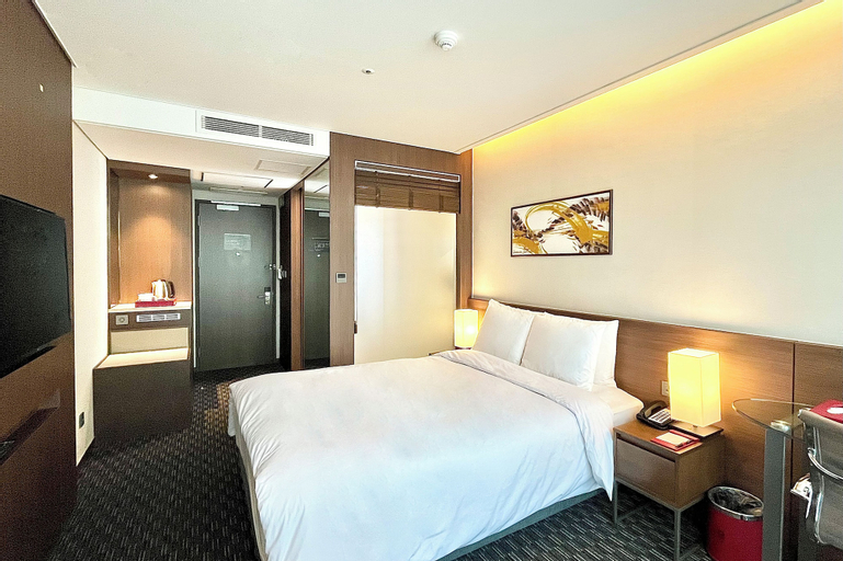 Bedroom 15