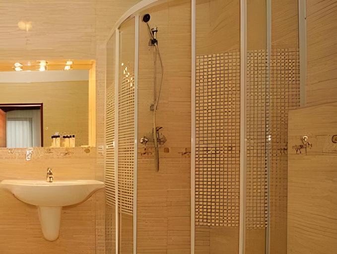Bathroom 4, Hotel Salamandra, Lesko
