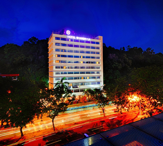 Exterior 7