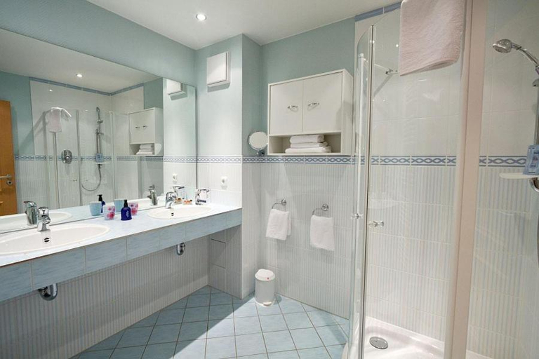 Bathroom 2, Vitalhotel Sonneneck, Goslar