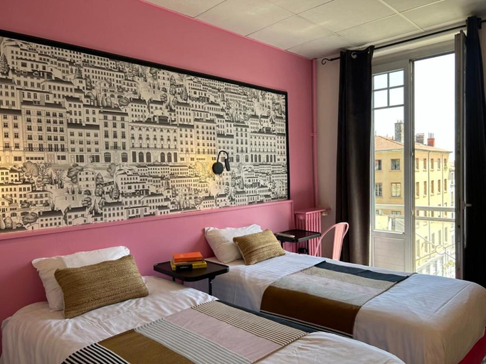 Bedroom 16