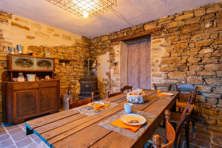 Others 3, B&B Cascina Sant'Elena, Asti