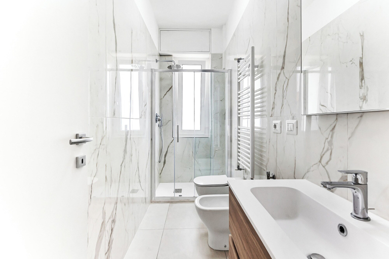 Bathroom 5, Alessia's Flat - Caroli, Milano