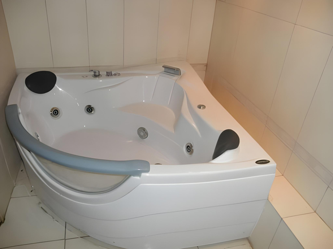 Bathroom 3, Rodina Hotel, Odes'ka