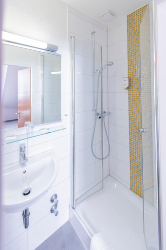 Bathroom 5