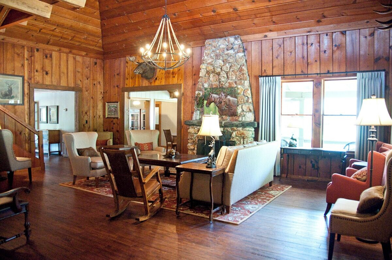 Others 5, Sierra Sky Ranch, Madera