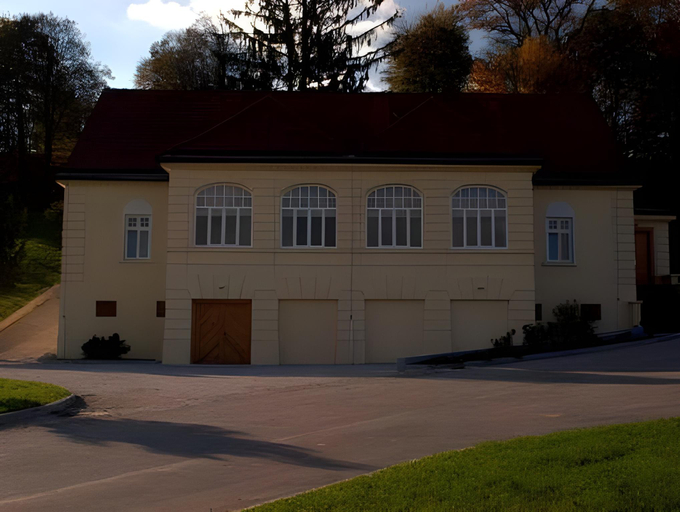 Others 3, Villa Istenic, Brežice