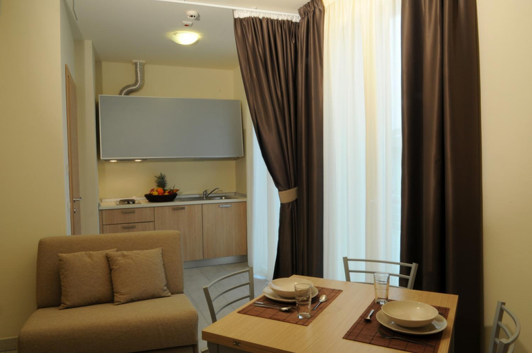 Others 5, Residence Belmare, Rimini