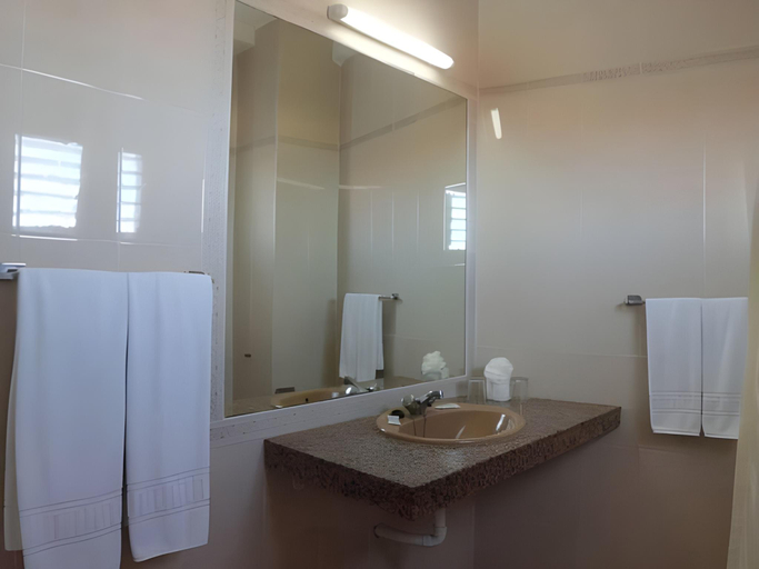 Bathroom 5, Apartamentos La Carabela, Santa Cruz de Tenerife